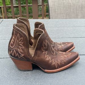 Ariat Dixon Booties